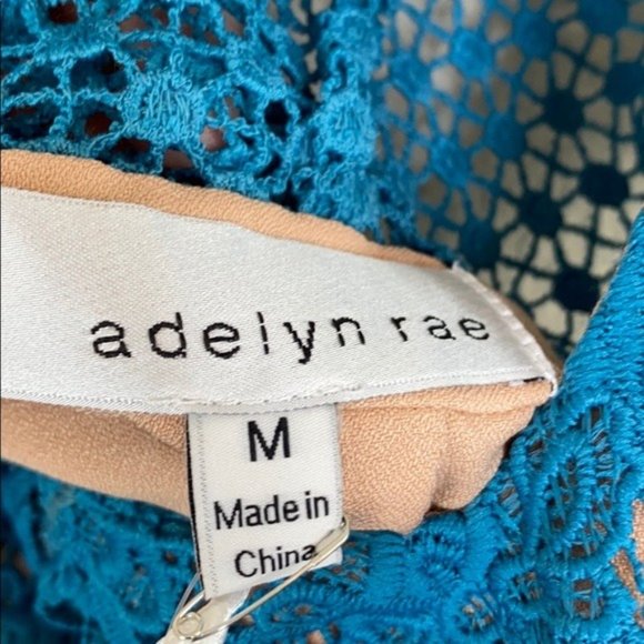 SOLD NWT ADELYN RAE Lily Mixed Lace Dress - Picture 5 of 8